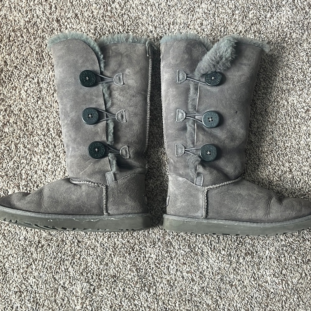 Tall UGG boots.